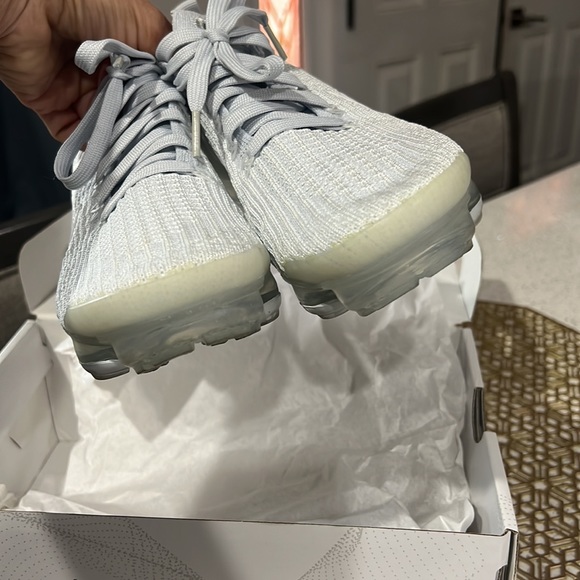 🥳SOLD 🤍NIKE AIR VAPORMAX FLYKNIT 3🤍 - Picture 17 of 17